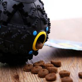 PELOTA DURA CON SONIDO YOGO-YOGO