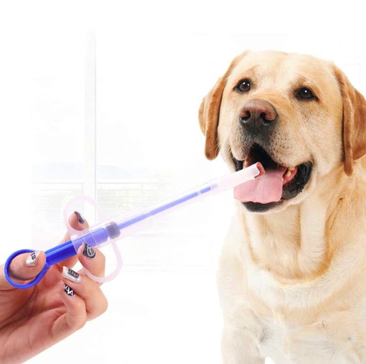 DISPENSADOR DE PÍLDORAS PARA MASCOTAS